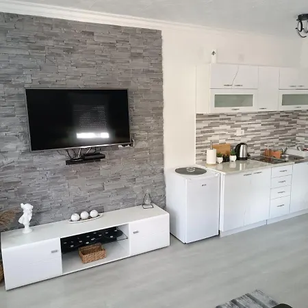 Ferienwohnung Atos Belgrad Exterior foto