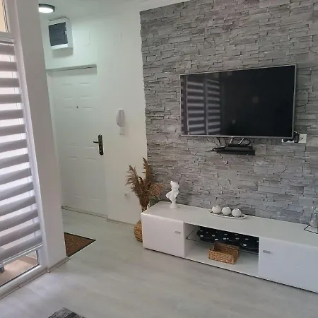 Ferienwohnung Atos Belgrad Exterior foto